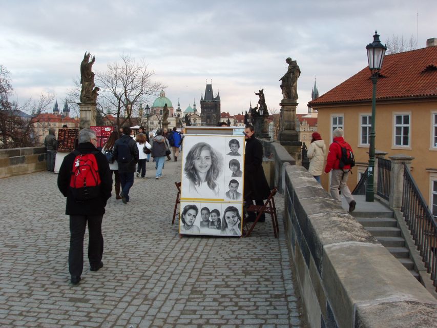 Prague: Tailored Sightseeing Tour in French - What you can expect in the Jewish Quarter