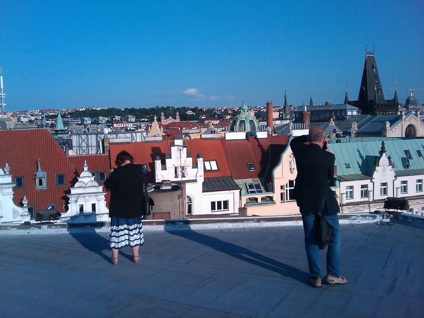 Prague: Tailored Sightseeing Tour in French - Timing, footwear, and physical demands