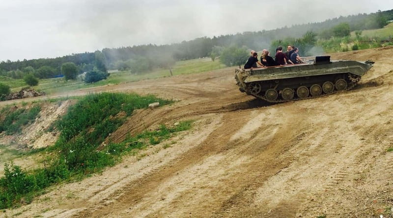 Prague: Tank Ride Experience - Three ways to build your one-hour camp visit
