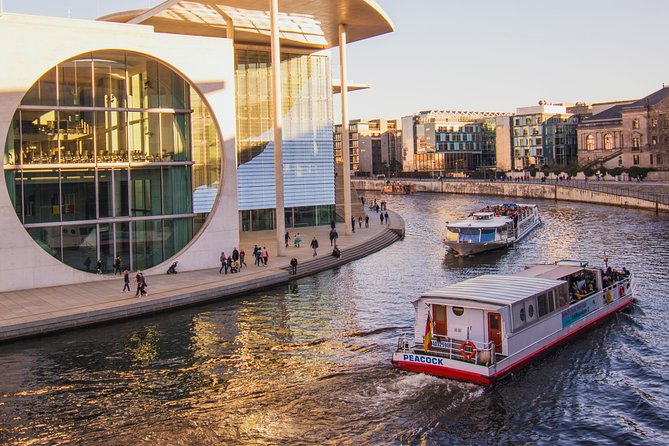 Prague to Berlin - private transfer with 2 hours of sightseeing - What the vehicle and group sizes mean