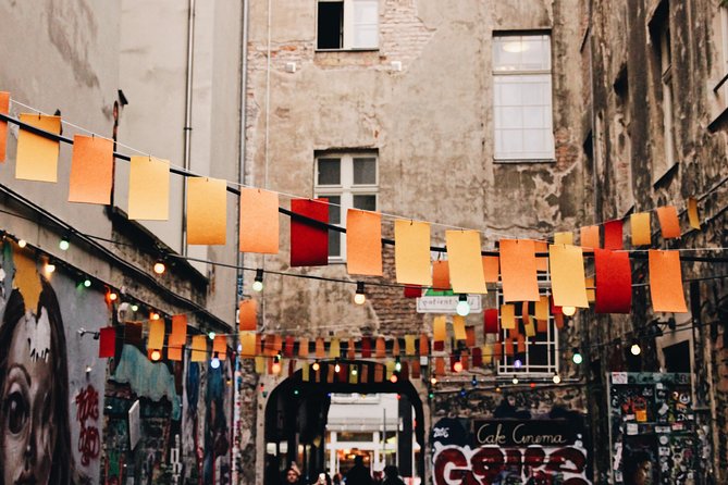 Prague to Berlin - private transfer with 2 hours of sightseeing - Meals, breaks, and timing on a long road day