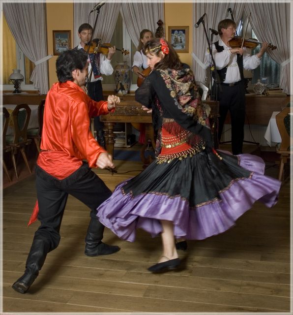 Prague: Traditional Folklore Evening with Dinner & Music - Arriving at the wine cellar
