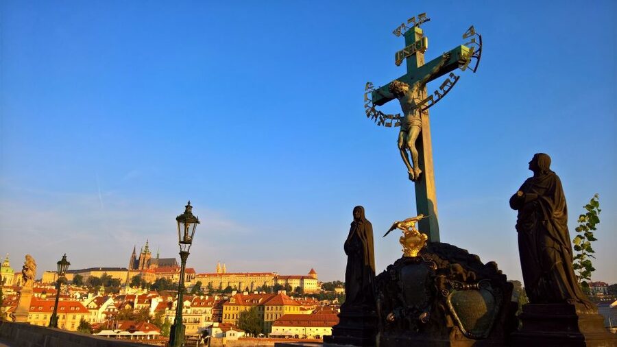 Prague: Vintage Car Ride and Walking Tour - Timing, comfort, and practical limits