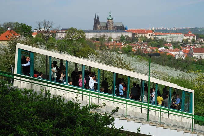 Prague Walking Tour Following in Mozart's Footsteps - What the guide can add to the experience