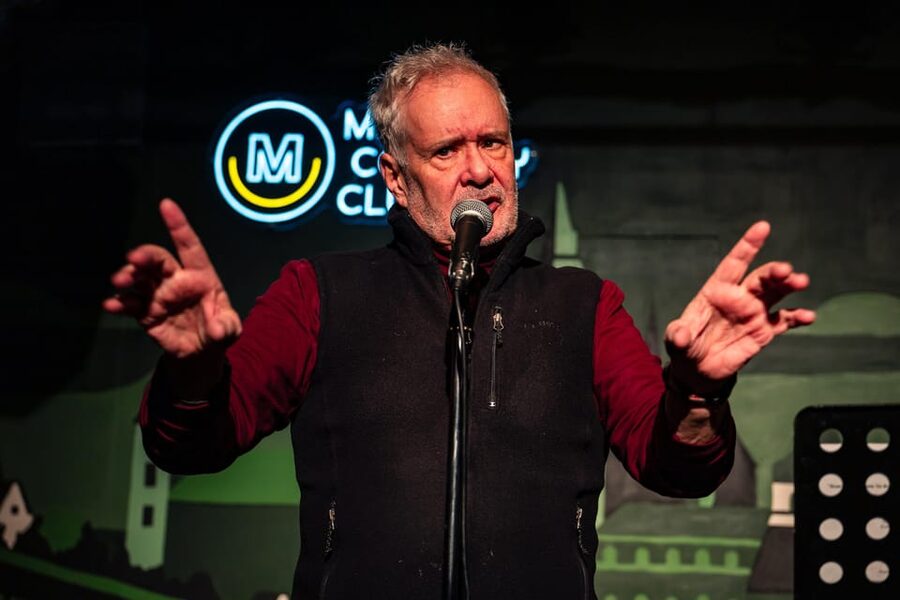 Prague: Wednesday Stand-Up Comedy in English - Drinks, atmosphere, and the social side