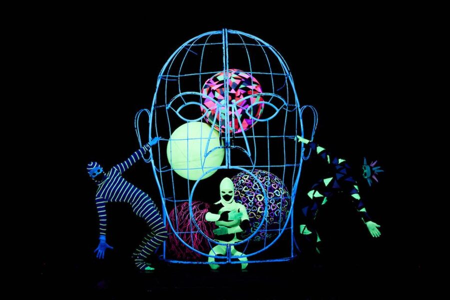 Prague: WOW Show Black Light Theater - Key points before you book