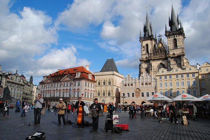 Private 4-hour City Tour of Prague with driver & official guide w/ Hotel pick up - Why the private vehicle matters