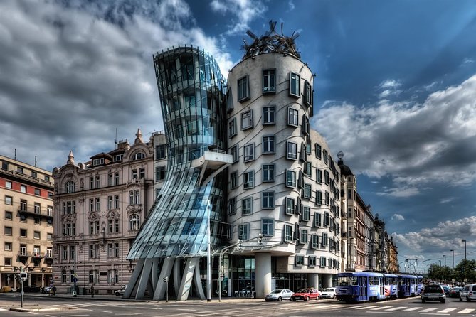 Private 4-hour City Tour of Prague with driver & official guide w/ Hotel pick up - Prague Castle, 15 minutes of sightseeing