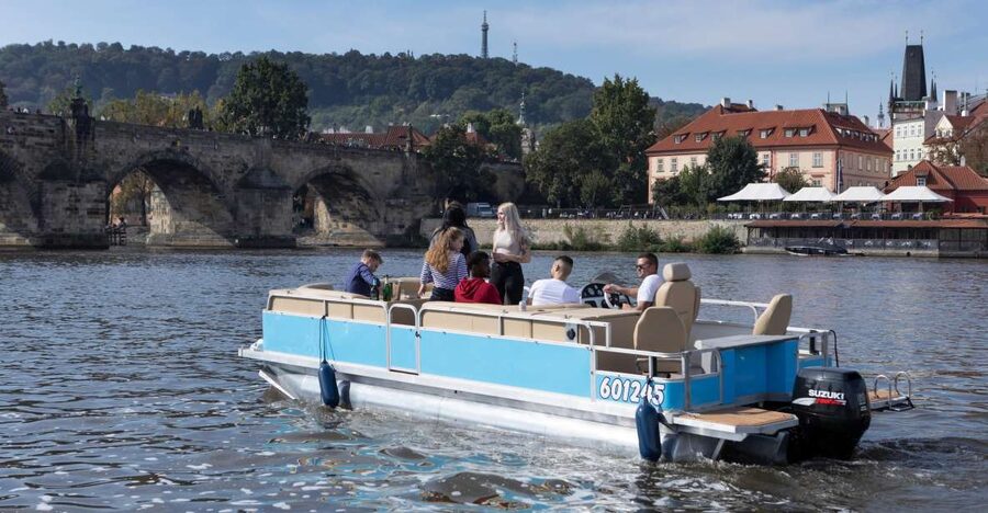 Private Boat Cruise With Unlimited Prosecco - Meeting between the houseboat and Botel Albatros