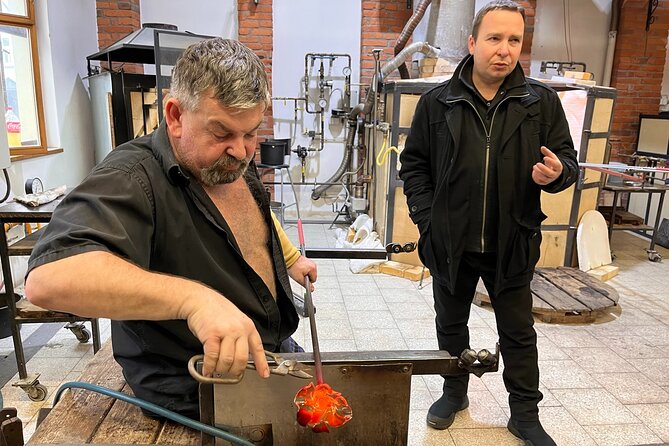 Private Bohemian Glass and Czech Crystal Tour with lunch included - Who will enjoy this day most