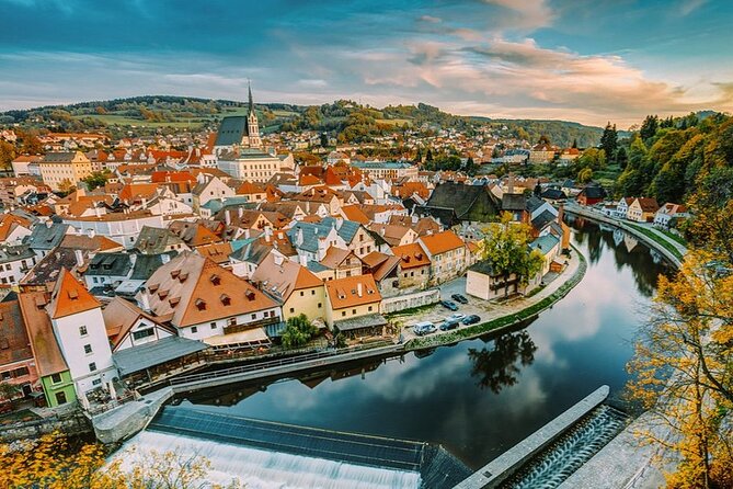 Private Day Trip from Prague to Cesky Krumlov - Why Český Krumlov Makes This Day Trip Worthwhile