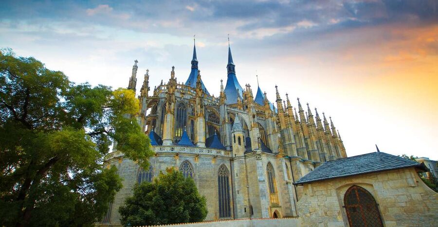 Private Guided Tour from Prague to UNESCO Kutna Hora - The Bone Church and Sedlec Monastery