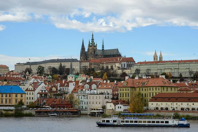 Private Half-Day Sightseeing Tour in Prague - Lennon Wall and the city’s political memory