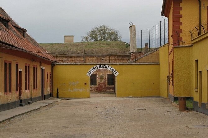 Private Half-Day Tour From Prague To Terezín Concentration Camp - Who should choose this Terezín tour?