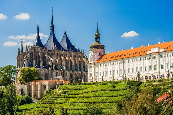 Private Half Day Trip from Prague to Bone Church - The ride back to Prague
