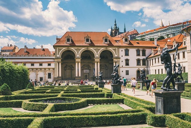 Private Lesser Town tour - Historical Treasure Hunt - The first checkpoints and Prague’s many Václavs