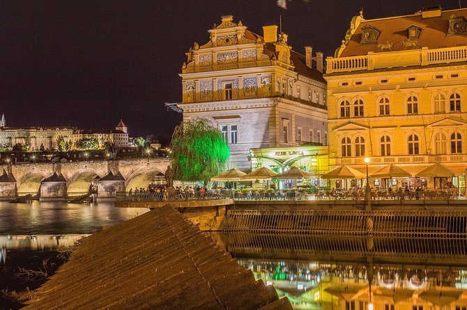 Private & Personalized Prague Night Tour with a Local Guide - Why Prague at night makes sense