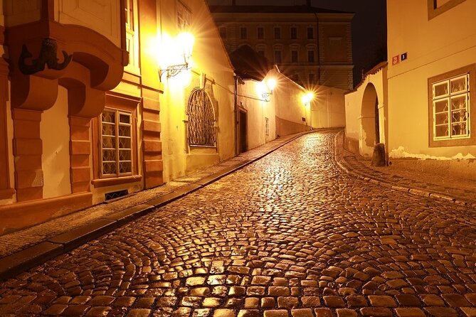 Private Photography Tour of Prague by Night - Is $77 a fair price?