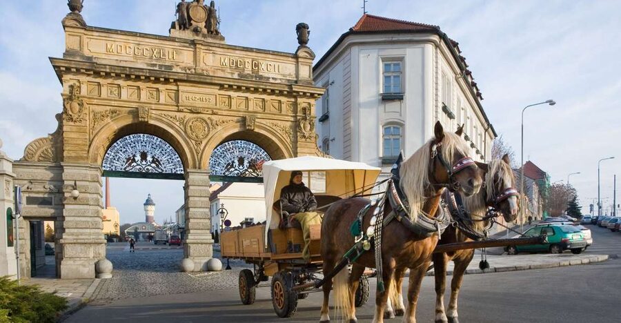 Private Pilsen & Pilsner Urquell Brewery Tour Prague - Key points at a glance