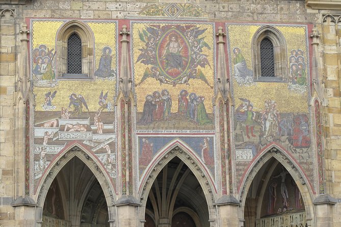 Private Prague Castle Tour with a Czech Guide, meet up at hotel - Golden Lane: shops, armor, and small spaces