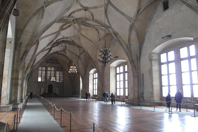 Private Prague Castle Tour with a Czech Guide, meet up at hotel - Price, extra costs, and overall value