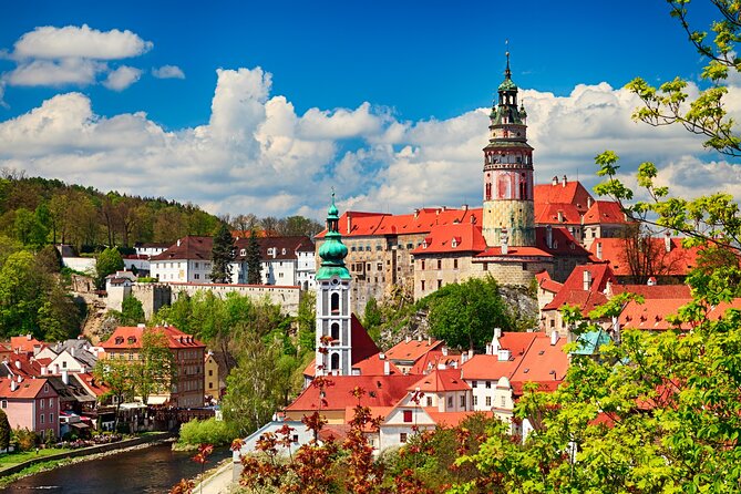 Private Romantic Whispers of Český Krumlov - Walking through Latrán below the castle