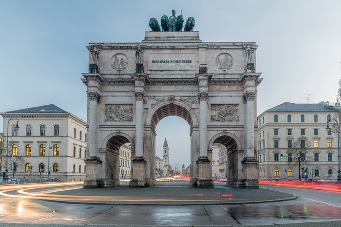Private Scenic Transfer from Prague to Munich with 4h of Sightseeing - What the vehicle choices mean for your group