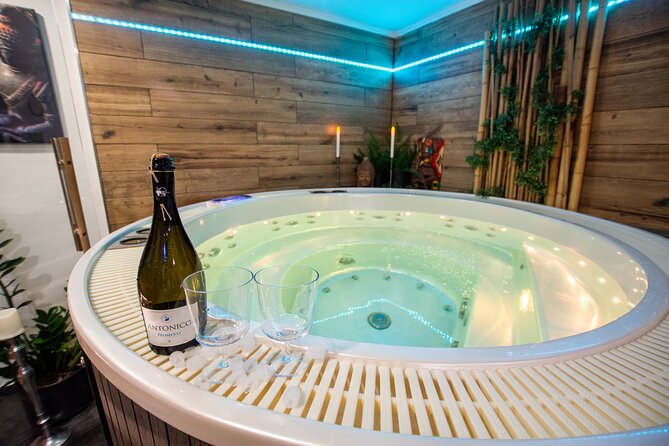 Private Spa with Jacuzzi and Sauna - BLACK ZONE - What is included for the $89.36 price