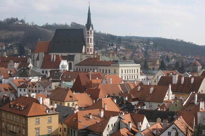 Private transfer in a Sanitized Car Prague to Vienna with 2h stop Cesky Krumlov - The road through South Bohemia