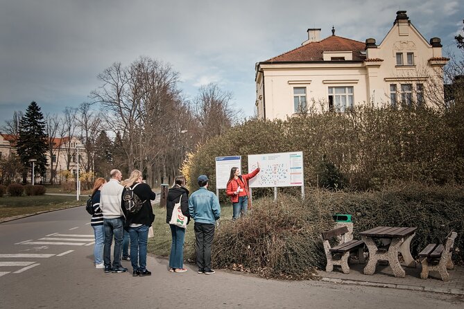 Psychiatric Hospital & Abandoned Cemetery - Key points to know before booking
