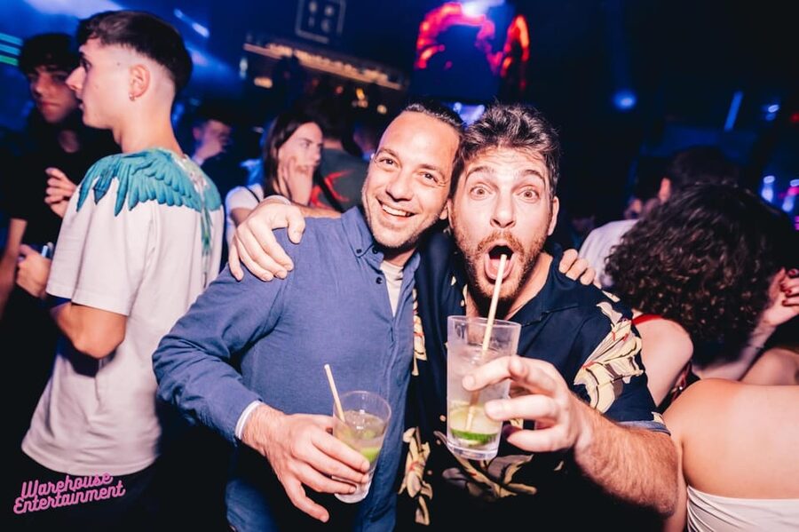 Pub Crawl with Shots and Night Club I Prague - What the 4.1 rating tells you