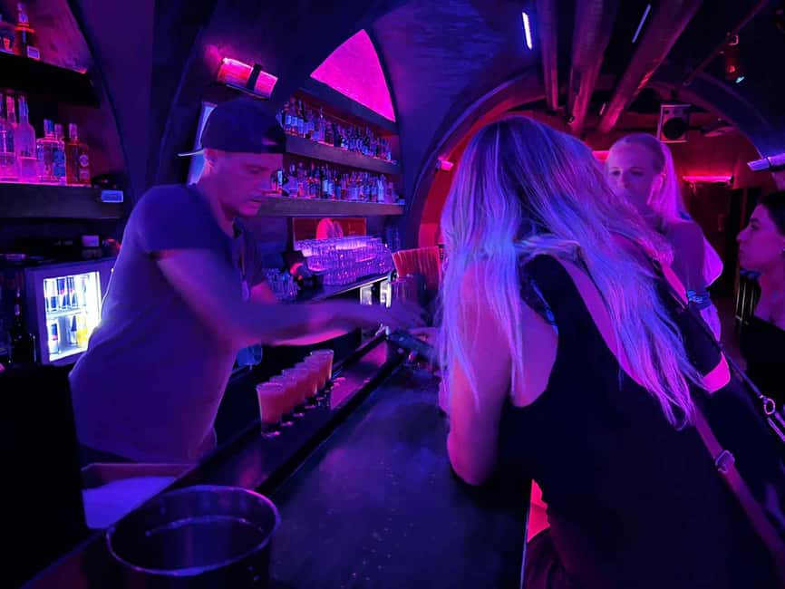 Pub Crawl with Shots and Night Club I Prague - Why this Prague pub crawl appeals to budget-minded night owls