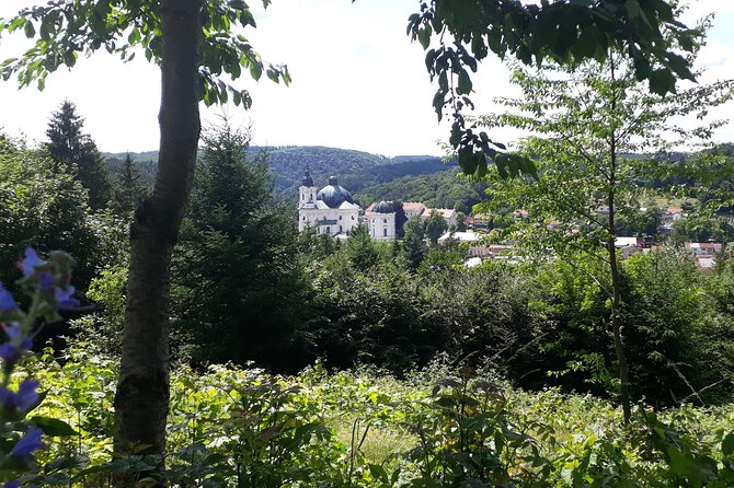 PUNKVA CAVES, ABYSS and PERNSTEJN CASTLE =only from Apr to Sep - Optional Porta Coeli and the road to Pernštejn