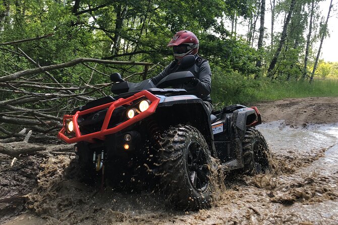 Quad ride adventure Prague - Learning the Can-Am Outlander 650XT