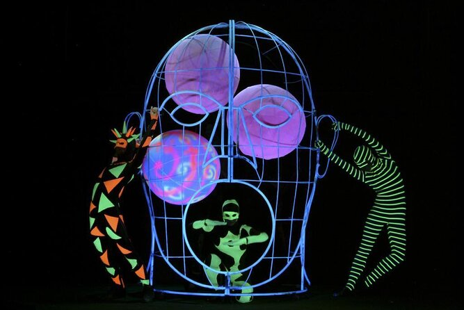 Skip the Line: WOW Show Black Light Theater in Prague Ticket - Key things to know before booking