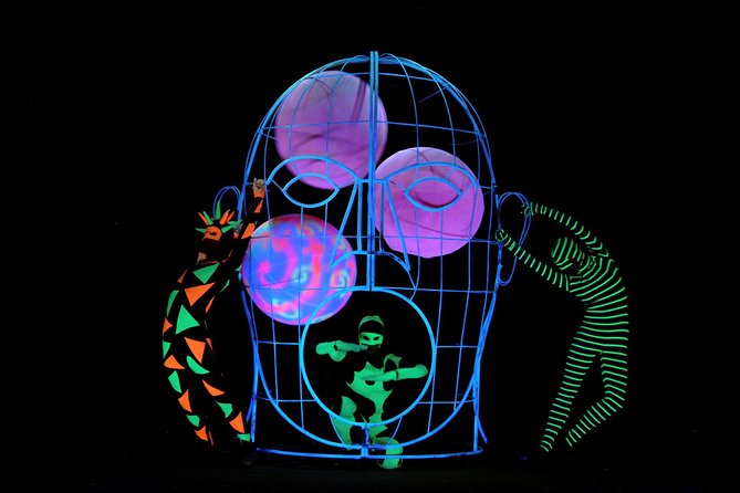 Skip the Line: WOW Show Black Light Theater in Prague Ticket - Entering the underground Art Deco theater
