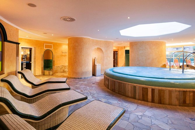 Small-Group Saxon Switzerland NP Easy Tour & Unlimited Thermal Baths - From Prague to the Elbe Sandstone Mountains