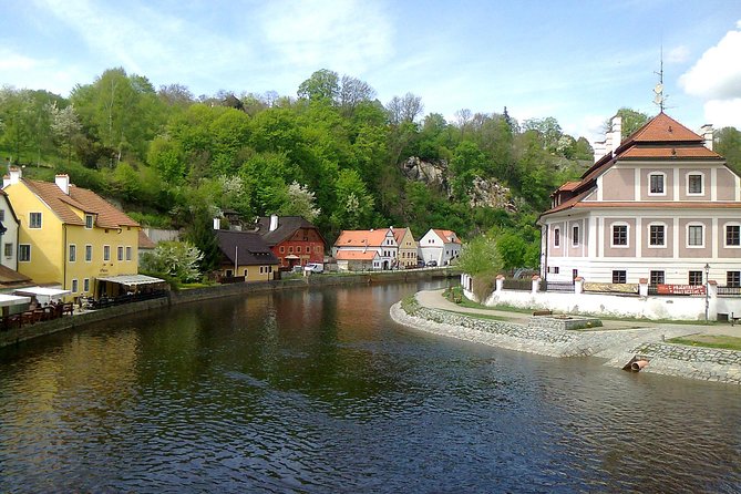 Trip to Cesky Krumlov from Prague - Arriving above Český Krumlov Castle