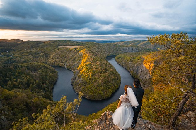 Trip to Viewpoint Maj Czech Horseshoe Bend - The 10 to 15 minute walk to Vyhlidka Maj