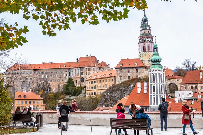 UNESCO Cesky Krumlov from Prague with Guided Tour and Transfer - The ride south from Prague