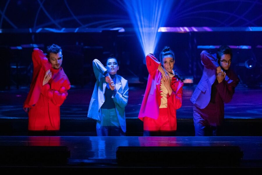Vivaldianno The Show in Theatre Hybernia - Smoke, light, and seating advice