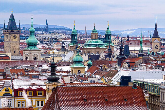 Walking through ages: 11th to 21st century, Prague flavoured - Why this route gives you a useful first look at Prague