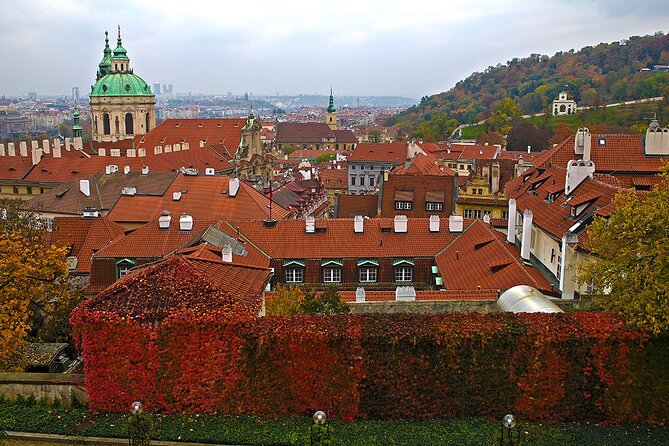 Walking through ages: 11th to 21st century, Prague flavoured - St. Nicholas Church and the walk across Charles Bridge