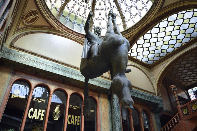 Walking Tour in Prague with Local Historian - Is $25 a fair price for two and a half hours?