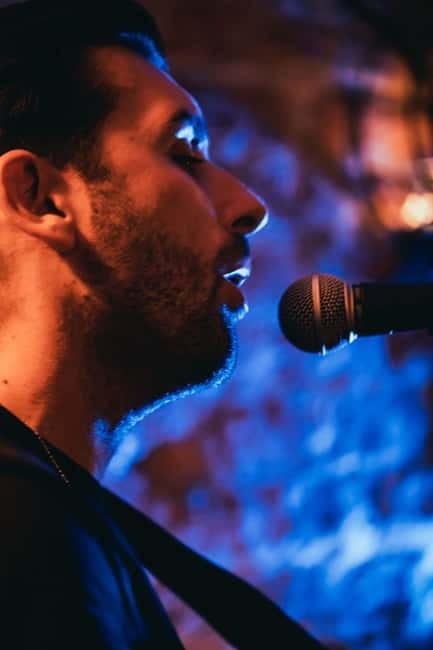 Wednesday Night Live Music with Cocktails - A late-night music stop in Prague Old Town