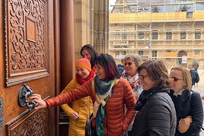 Winter Charm of Prague - private tour with PERSONAL PRAGUE GUIDE - What the private format really adds
