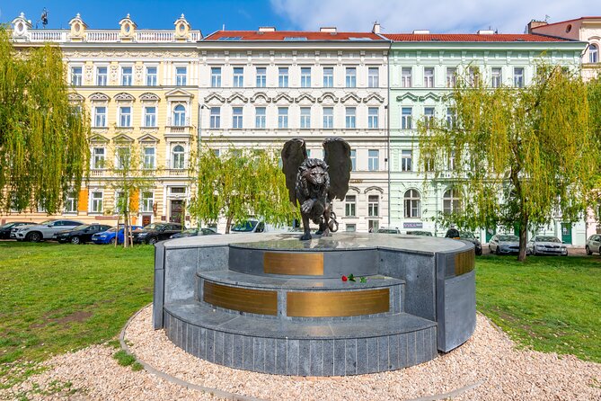 World War II History Tour of Prague's Old Town - Key points to know before booking