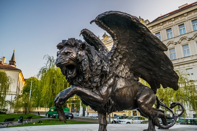 World War II History Tour of Prague's Old Town - The Heydrich Terror Memorial and the crypt